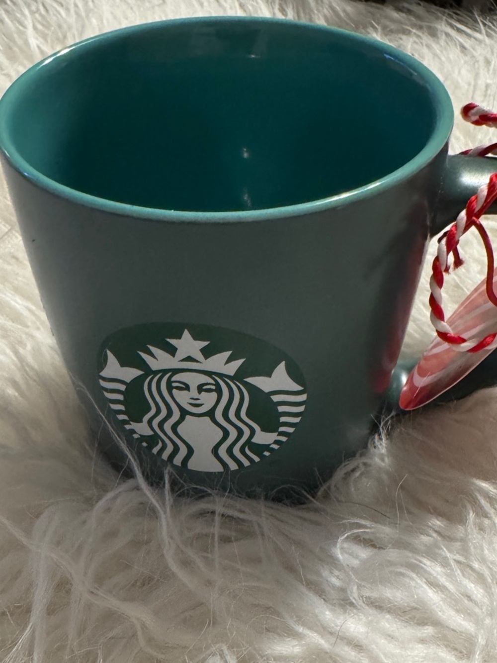 Starbucks Dark Green Logo Ceramic Coffee Mug with Red Tag - Picture 4 of 4